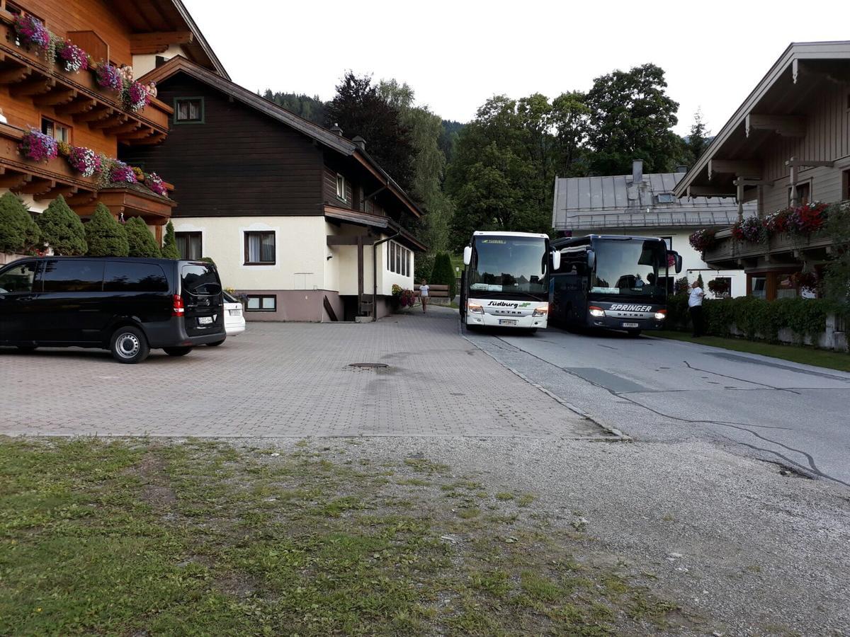 Jugendgastehaus Oberau Hotel Maria Alm am Steinernen Meer Bagian luar foto